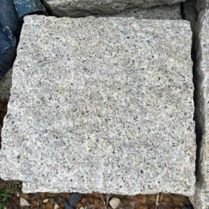 Đá cubic lát Sân vườn