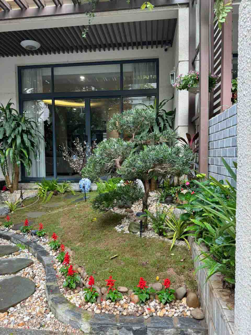 Mẫu trang trí sân vườn đẹp