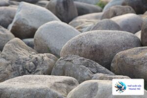 Đá cuội sân vườn tự nhiên dạng sông